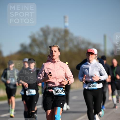 06.04.2025 - 44. Internationalen Wilhelmsburger Insellauf Dr. Thomas Lammeyer http://msf.ph/oto/7556605 06.04.2025 09:32:33 Laufen 503, 4208 meine-sportfotos.de