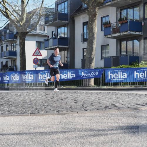 06.04.2025 - 44. Internationalen Wilhelmsburger Insellauf Luisa Fischer http://msf.ph/oto/7556673 06.04.2025 10:11:59 Ziel 3457 meine-sportfotos.de