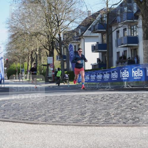 06.04.2025 - 44. Internationalen Wilhelmsburger Insellauf Luisa Fischer http://msf.ph/oto/7556716 06.04.2025 10:12:23 Ziel 285 meine-sportfotos.de