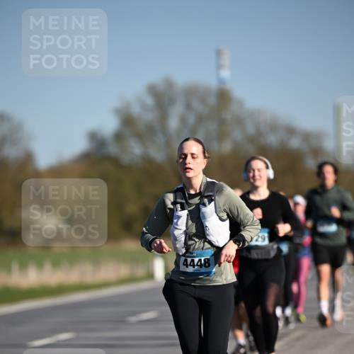 06.04.2025 - 44. Internationalen Wilhelmsburger Insellauf Dr. Thomas Lammeyer http://msf.ph/oto/7556863 06.04.2025 09:32:51 Laufen 4448, 29 meine-sportfotos.de