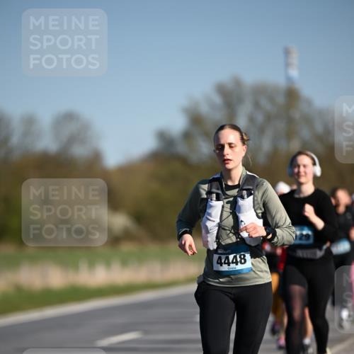 06.04.2025 - 44. Internationalen Wilhelmsburger Insellauf Dr. Thomas Lammeyer http://msf.ph/oto/7556875 06.04.2025 09:32:51 Laufen 4448 meine-sportfotos.de