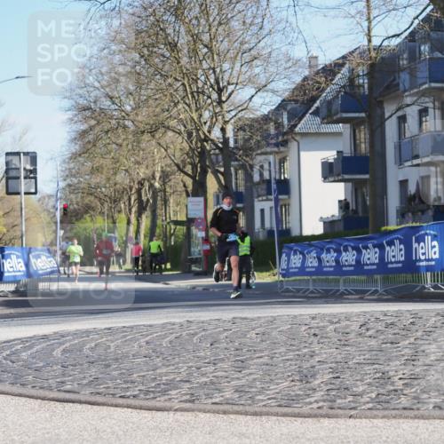 06.04.2025 - 44. Internationalen Wilhelmsburger Insellauf Luisa Fischer http://msf.ph/oto/7556889 06.04.2025 10:13:38 Ziel  meine-sportfotos.de