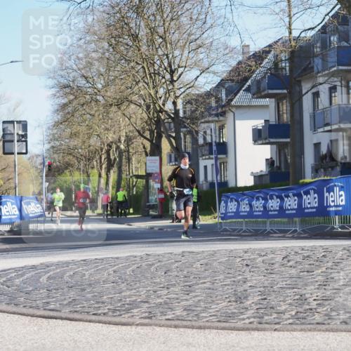 06.04.2025 - 44. Internationalen Wilhelmsburger Insellauf Luisa Fischer http://msf.ph/oto/7556891 06.04.2025 10:13:38 Ziel  meine-sportfotos.de
