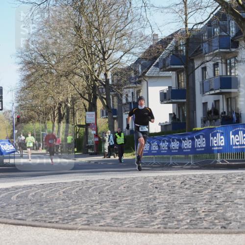06.04.2025 - 44. Internationalen Wilhelmsburger Insellauf Luisa Fischer http://msf.ph/oto/7556900 06.04.2025 10:13:39 Ziel 3189, 4618 meine-sportfotos.de