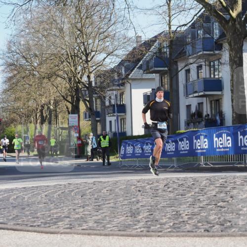 06.04.2025 - 44. Internationalen Wilhelmsburger Insellauf Luisa Fischer http://msf.ph/oto/7556906 06.04.2025 10:13:40 Ziel 3189, 4618 meine-sportfotos.de
