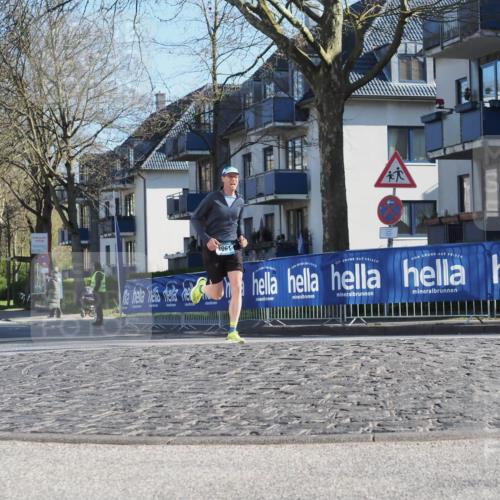 06.04.2025 - 44. Internationalen Wilhelmsburger Insellauf Luisa Fischer http://msf.ph/oto/7557003 06.04.2025 10:14:15 Ziel 3961 meine-sportfotos.de