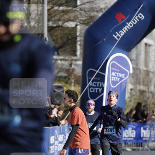 06.04.2025 - 44. Internationalen Wilhelmsburger Insellauf A. Gomolzig http://msf.ph/oto/7557013 06.04.2025 10:22:15 Ziel 4590 meine-sportfotos.de