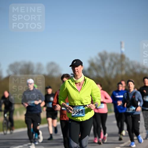 06.04.2025 - 44. Internationalen Wilhelmsburger Insellauf Dr. Thomas Lammeyer http://msf.ph/oto/7557127 06.04.2025 09:33:07 Laufen 3551 meine-sportfotos.de