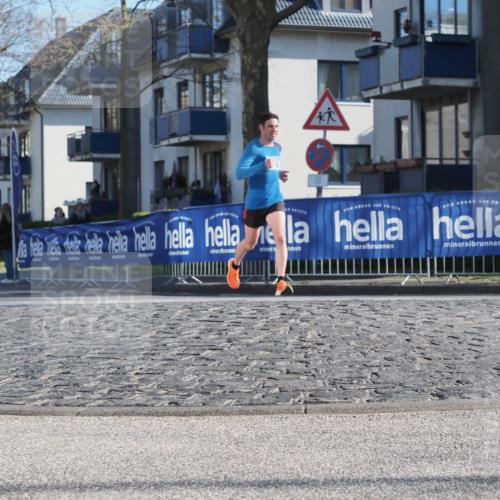 06.04.2025 - 44. Internationalen Wilhelmsburger Insellauf Luisa Fischer http://msf.ph/oto/7557130 06.04.2025 10:15:10 Ziel  meine-sportfotos.de