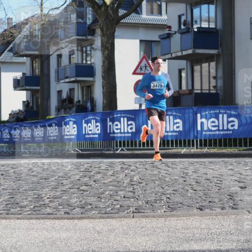 06.04.2025 - 44. Internationalen Wilhelmsburger Insellauf Luisa Fischer http://msf.ph/oto/7557138 06.04.2025 10:15:10 Ziel 3475 meine-sportfotos.de