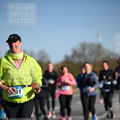 06.04.2025 - 44. Internationalen Wilhelmsburger Insellauf Dr. Thomas Lammeyer http://msf.ph/oto/7557162 06.04.2025 09:33:08 Laufen 51 meine-sportfotos.de