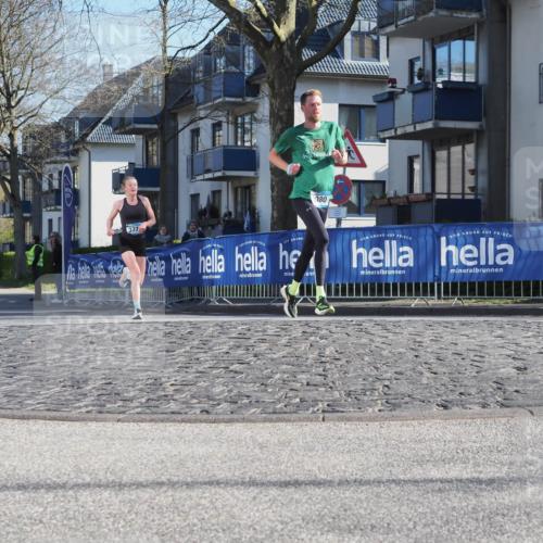 06.04.2025 - 44. Internationalen Wilhelmsburger Insellauf Luisa Fischer http://msf.ph/oto/7557167 06.04.2025 10:15:15 Ziel 3080, 377 meine-sportfotos.de
