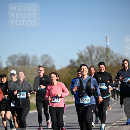 06.04.2025 - 44. Internationalen Wilhelmsburger Insellauf Dr. Thomas Lammeyer http://msf.ph/oto/7557171 06.04.2025 09:33:09 Laufen 4146, 4145, 39, 4048, 3730, 4354 meine-sportfotos.de