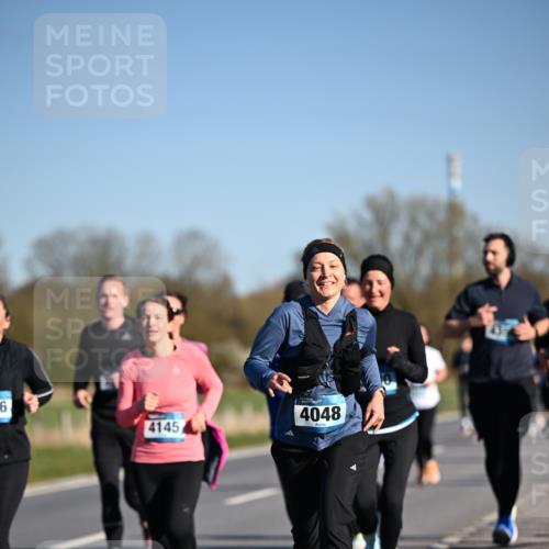 06.04.2025 - 44. Internationalen Wilhelmsburger Insellauf Dr. Thomas Lammeyer http://msf.ph/oto/7557193 06.04.2025 09:33:10 Laufen 9, 4145, 4048 meine-sportfotos.de