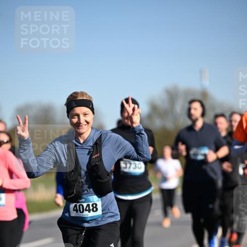 06.04.2025 - 44. Internationalen Wilhelmsburger Insellauf Dr. Thomas Lammeyer http://msf.ph/oto/7557220 06.04.2025 09:33:11 Laufen 4048, 3730 meine-sportfotos.de