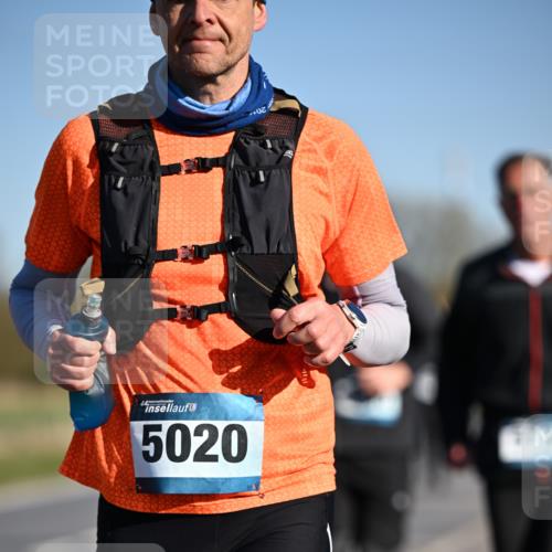 06.04.2025 - 44. Internationalen Wilhelmsburger Insellauf Dr. Thomas Lammeyer http://msf.ph/oto/7557265 06.04.2025 09:33:14 Laufen 20, 5020 meine-sportfotos.de