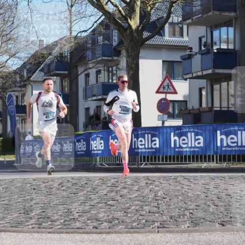 06.04.2025 - 44. Internationalen Wilhelmsburger Insellauf Luisa Fischer http://msf.ph/oto/7557332 06.04.2025 10:16:48 Ziel 4570, 3600 meine-sportfotos.de