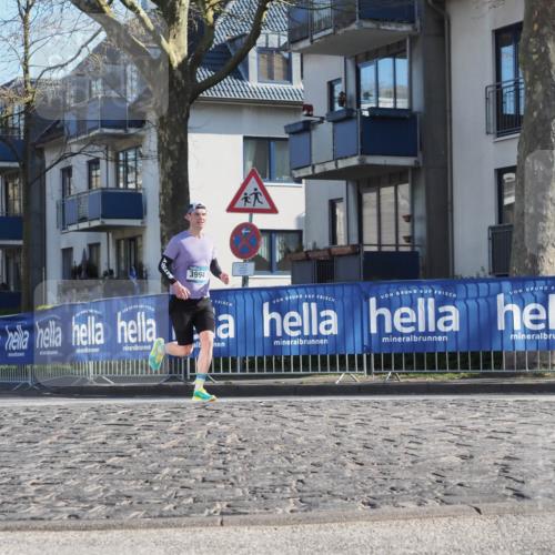 06.04.2025 - 44. Internationalen Wilhelmsburger Insellauf Luisa Fischer http://msf.ph/oto/7557450 06.04.2025 10:17:53 Ziel 3994 meine-sportfotos.de
