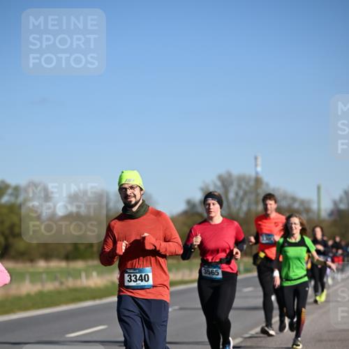 06.04.2025 - 44. Internationalen Wilhelmsburger Insellauf Dr. Thomas Lammeyer http://msf.ph/oto/7557483 06.04.2025 09:33:28 Laufen 3565, 3340 meine-sportfotos.de