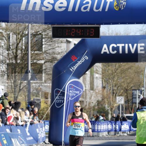 06.04.2025 - 44. Internationalen Wilhelmsburger Insellauf A. Gomolzig http://msf.ph/oto/7557556 06.04.2025 10:14:12 Ziel 3759 meine-sportfotos.de