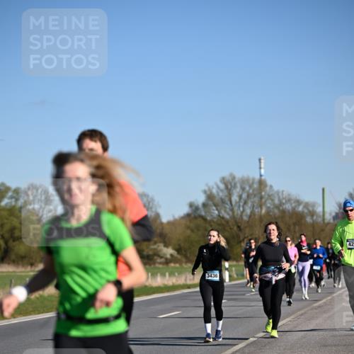 06.04.2025 - 44. Internationalen Wilhelmsburger Insellauf Dr. Thomas Lammeyer http://msf.ph/oto/7557560 06.04.2025 09:33:32 Laufen 3436, 421 meine-sportfotos.de