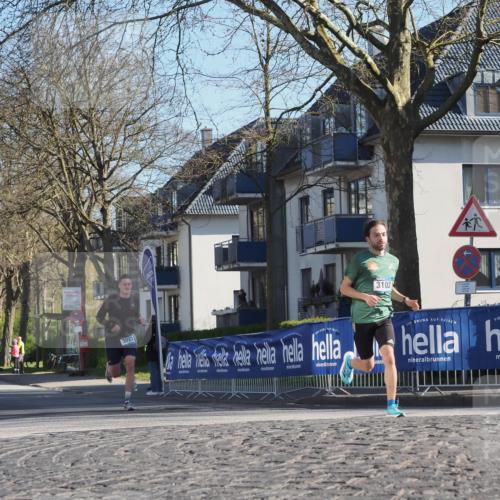 06.04.2025 - 44. Internationalen Wilhelmsburger Insellauf Luisa Fischer http://msf.ph/oto/7557587 06.04.2025 10:18:58 Ziel 3103, 3027 meine-sportfotos.de