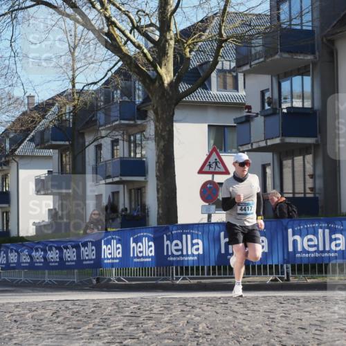 06.04.2025 - 44. Internationalen Wilhelmsburger Insellauf Luisa Fischer http://msf.ph/oto/7557644 06.04.2025 10:19:17 Ziel 4417 meine-sportfotos.de