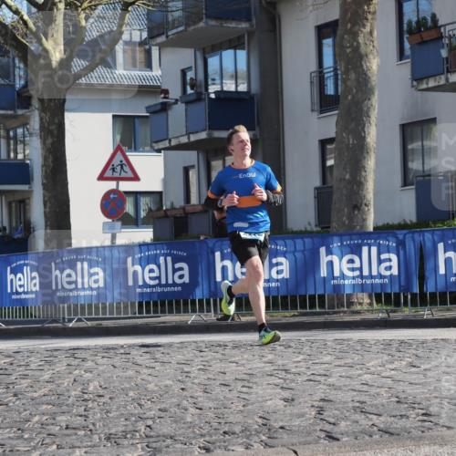06.04.2025 - 44. Internationalen Wilhelmsburger Insellauf Luisa Fischer http://msf.ph/oto/7557703 06.04.2025 10:20:02 Ziel  meine-sportfotos.de