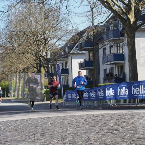 06.04.2025 - 44. Internationalen Wilhelmsburger Insellauf Luisa Fischer http://msf.ph/oto/7557721 06.04.2025 10:20:08 Ziel 4608, 25, 3416 meine-sportfotos.de