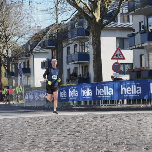 06.04.2025 - 44. Internationalen Wilhelmsburger Insellauf Luisa Fischer http://msf.ph/oto/7557767 06.04.2025 10:20:16 Ziel 5193 meine-sportfotos.de