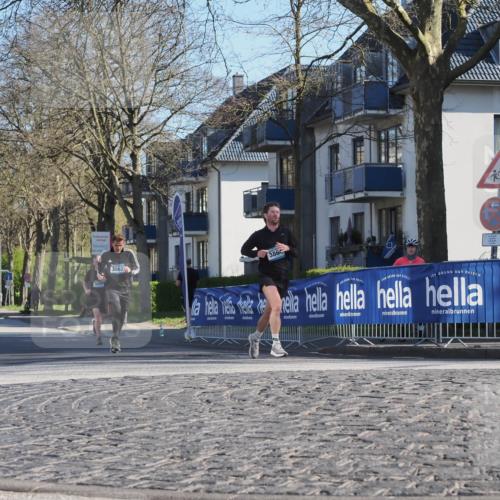 06.04.2025 - 44. Internationalen Wilhelmsburger Insellauf Luisa Fischer http://msf.ph/oto/7557799 06.04.2025 10:20:28 Ziel 3609, 3062, 3864 meine-sportfotos.de