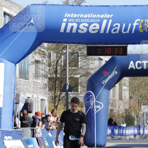 06.04.2025 - 44. Internationalen Wilhelmsburger Insellauf A. Gomolzig http://msf.ph/oto/7557813 06.04.2025 10:08:31 Ziel 4619 meine-sportfotos.de