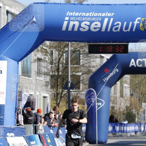 06.04.2025 - 44. Internationalen Wilhelmsburger Insellauf A. Gomolzig http://msf.ph/oto/7557816 06.04.2025 10:08:30 Ziel 4619 meine-sportfotos.de