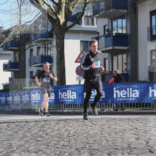 06.04.2025 - 44. Internationalen Wilhelmsburger Insellauf Luisa Fischer http://msf.ph/oto/7557832 06.04.2025 10:20:32 Ziel 3609, 062 meine-sportfotos.de
