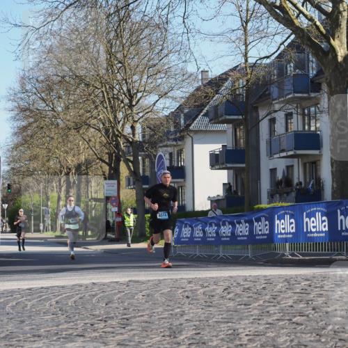06.04.2025 - 44. Internationalen Wilhelmsburger Insellauf Luisa Fischer http://msf.ph/oto/7557860 06.04.2025 10:20:42 Ziel 201, 4514 meine-sportfotos.de