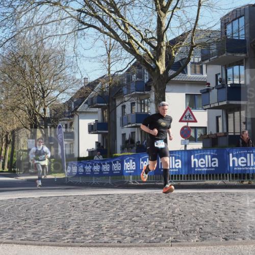 06.04.2025 - 44. Internationalen Wilhelmsburger Insellauf Luisa Fischer http://msf.ph/oto/7557897 06.04.2025 10:20:44 Ziel 4016, 4514 meine-sportfotos.de