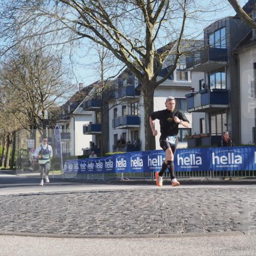 06.04.2025 - 44. Internationalen Wilhelmsburger Insellauf Luisa Fischer http://msf.ph/oto/7557903 06.04.2025 10:20:45 Ziel 4018, 4514 meine-sportfotos.de