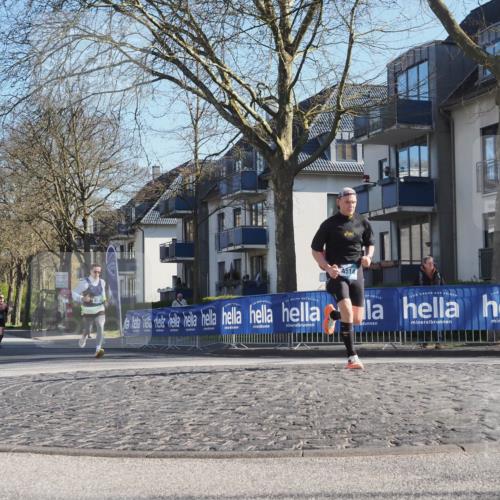 06.04.2025 - 44. Internationalen Wilhelmsburger Insellauf Luisa Fischer http://msf.ph/oto/7557905 06.04.2025 10:20:45 Ziel 4514 meine-sportfotos.de