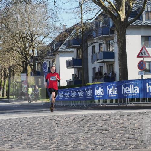 06.04.2025 - 44. Internationalen Wilhelmsburger Insellauf Luisa Fischer http://msf.ph/oto/7557960 06.04.2025 10:20:59 Ziel 3555 meine-sportfotos.de