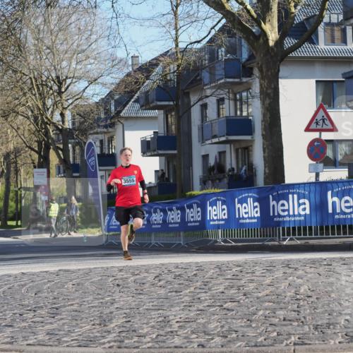 06.04.2025 - 44. Internationalen Wilhelmsburger Insellauf Luisa Fischer http://msf.ph/oto/7557962 06.04.2025 10:21:00 Ziel 3555 meine-sportfotos.de