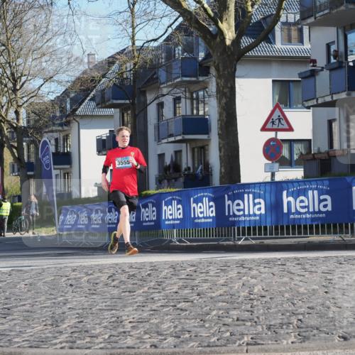 06.04.2025 - 44. Internationalen Wilhelmsburger Insellauf Luisa Fischer http://msf.ph/oto/7557968 06.04.2025 10:21:00 Ziel 3555 meine-sportfotos.de