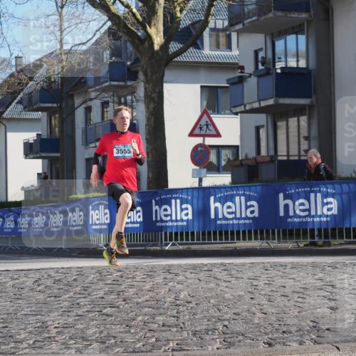 06.04.2025 - 44. Internationalen Wilhelmsburger Insellauf Luisa Fischer http://msf.ph/oto/7557973 06.04.2025 10:21:01 Ziel 3555 meine-sportfotos.de