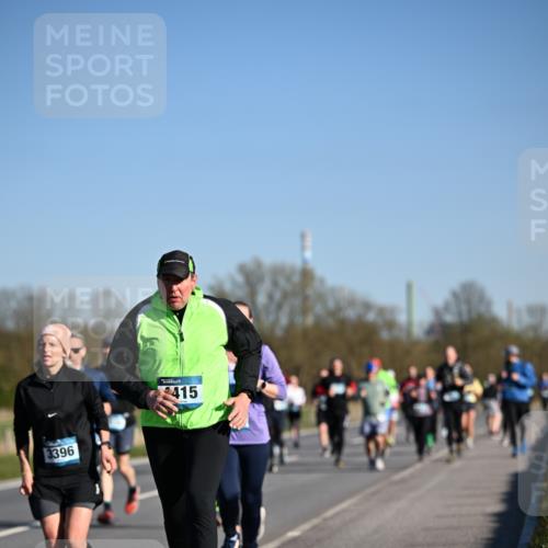 06.04.2025 - 44. Internationalen Wilhelmsburger Insellauf Dr. Thomas Lammeyer http://msf.ph/oto/7557982 06.04.2025 09:34:00 Laufen 3396, 415 meine-sportfotos.de