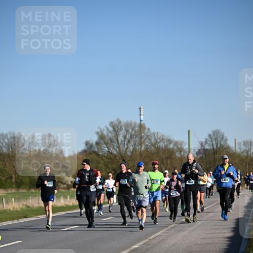 06.04.2025 - 44. Internationalen Wilhelmsburger Insellauf Dr. Thomas Lammeyer http://msf.ph/oto/7558002 06.04.2025 09:34:04 Laufen 3732, 388, 318, 4976, 3233, 3241, 4479, 3868, 3405 meine-sportfotos.de
