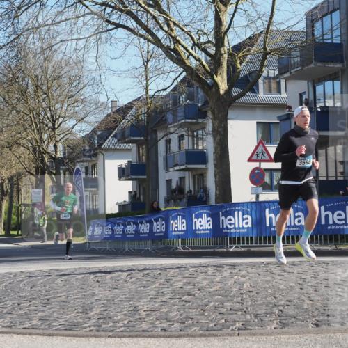 06.04.2025 - 44. Internationalen Wilhelmsburger Insellauf Luisa Fischer http://msf.ph/oto/7558054 06.04.2025 10:21:23 Ziel 3469, 3598 meine-sportfotos.de
