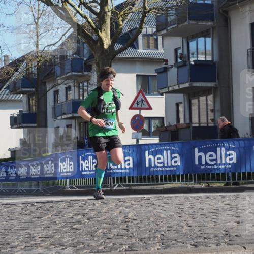 06.04.2025 - 44. Internationalen Wilhelmsburger Insellauf Luisa Fischer http://msf.ph/oto/7558075 06.04.2025 10:21:38 Ziel 3, 604 meine-sportfotos.de
