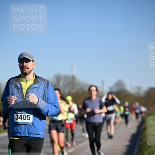06.04.2025 - 44. Internationalen Wilhelmsburger Insellauf Dr. Thomas Lammeyer http://msf.ph/oto/7558135 06.04.2025 09:34:13 Laufen 3405 meine-sportfotos.de