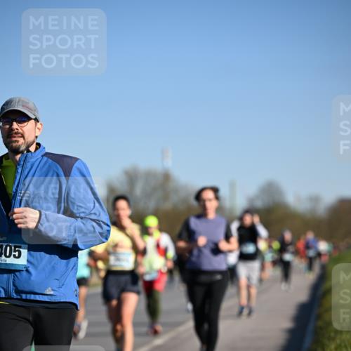 06.04.2025 - 44. Internationalen Wilhelmsburger Insellauf Dr. Thomas Lammeyer http://msf.ph/oto/7558140 06.04.2025 09:34:14 Laufen 405 meine-sportfotos.de