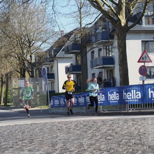 06.04.2025 - 44. Internationalen Wilhelmsburger Insellauf Luisa Fischer http://msf.ph/oto/7558203 06.04.2025 10:22:35 Ziel 3020, 3185, 4378 meine-sportfotos.de