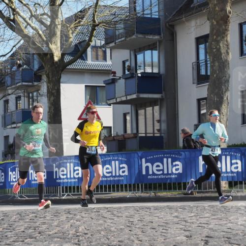 06.04.2025 - 44. Internationalen Wilhelmsburger Insellauf Luisa Fischer http://msf.ph/oto/7558224 06.04.2025 10:22:37 Ziel 3020, 3185, 4378 meine-sportfotos.de